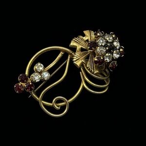 VINTAGE Gold-Tone Crystal Brooch